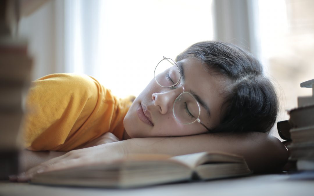 Everything you need to know about micro-naps